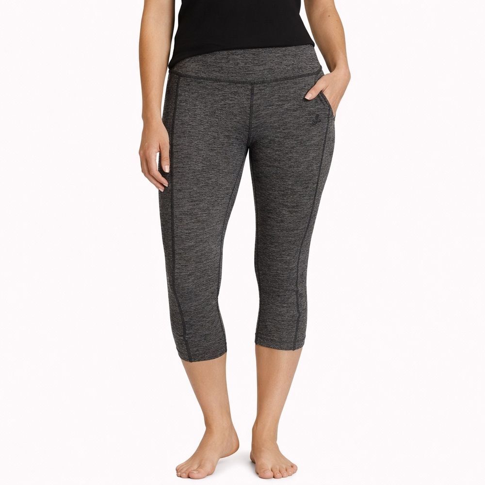 The North Face Women's Gray Capri Leggings Medium